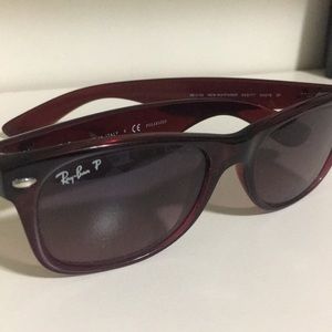 Dark Purple Ray-Ban Polarized New Wayfarer